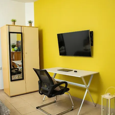 Warm Studio Apartment In Heraklion Exterior photo